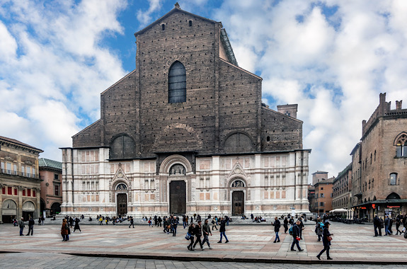 Зображення оглядової екскурсії по Болоньї